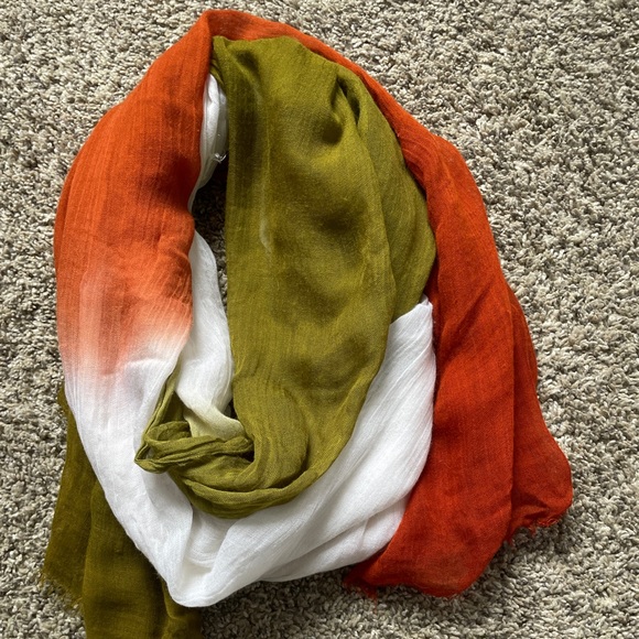 Fall Scarf - Picture 1 of 4
